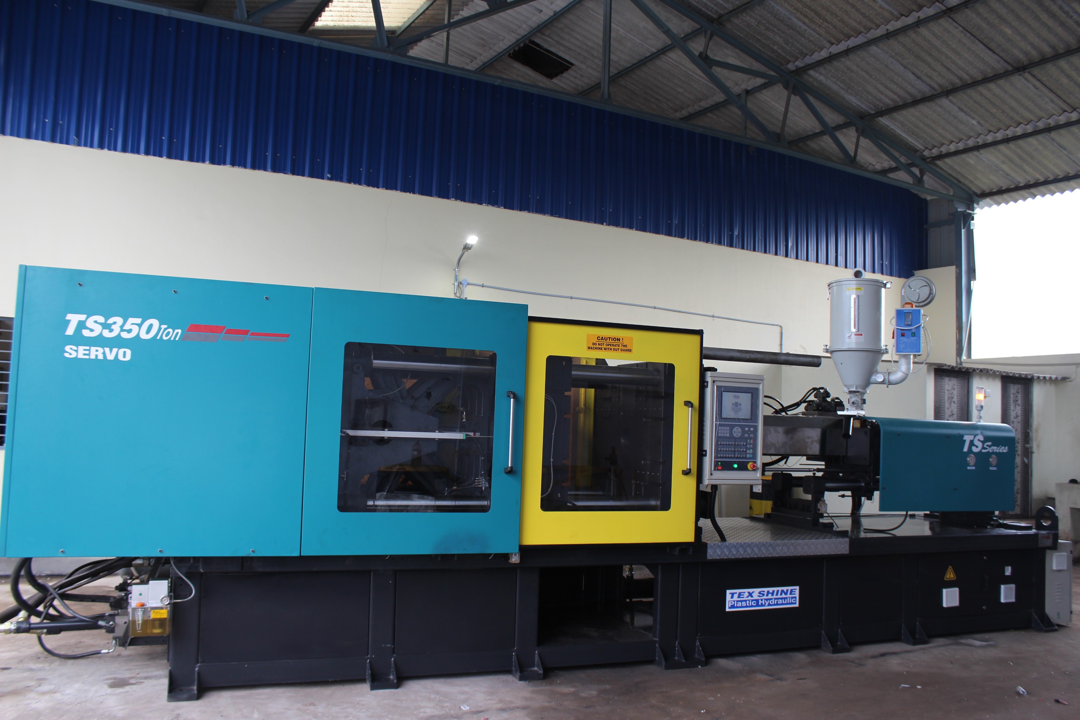 Servo System plastic injection moulding machine manufacturer in bangalore